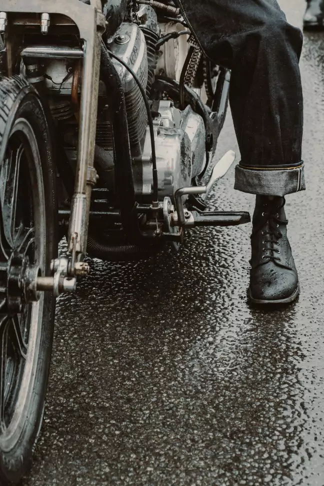 CIUCHY MOTOCYKLOWE