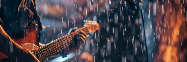 Jak przetrwać deszczowy festiwal? Rockowy poradnik survivalowy