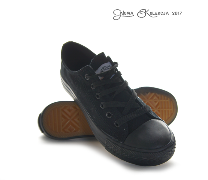 full black trainers