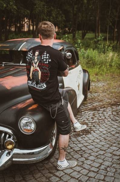 koszulka krótki rękaw BLACK HEART Loud and Hard