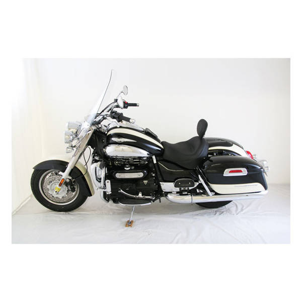 kanapa motocyklowa z oparciem MUSTANG Triumph Rocket III 2-up Vintage Touring 8111600