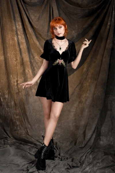 sukienka RESTYLE Midnight Flora