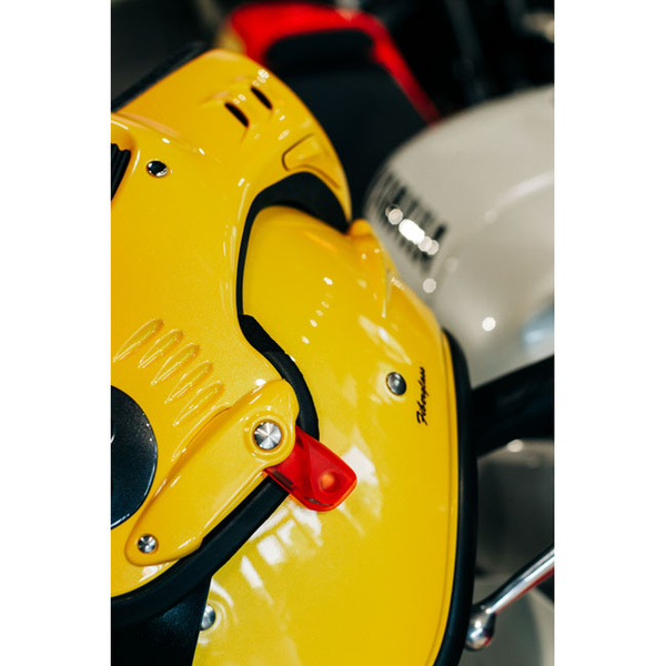 kask ROOF Boxer Alpha Yellow