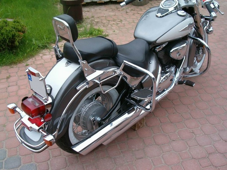 reling SUZUKI VL 800 VOLUSIA (C50 BOULEVARD) BŁOTNIK TYLNY